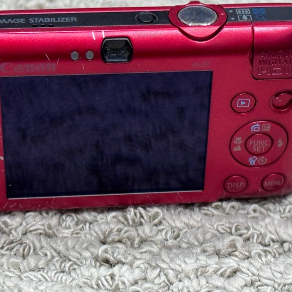 Canon PowerShot SD780 IS Camera - Bold Red - Picture 3 of 4